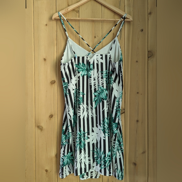 Striped / Tropical Light Summer Dress - Picture 2 of 3